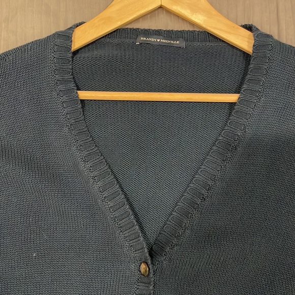Brandy Melville cardigan - Picture 5 of 13
